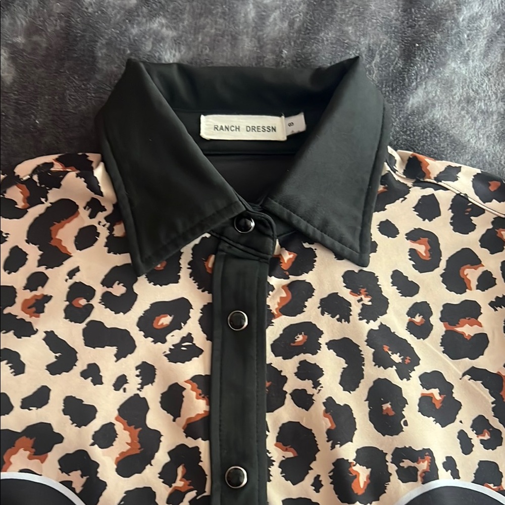 Women's Leopard Print Top - Black and Brown